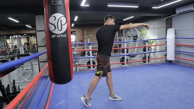 Прямой Удар, Боковой Ударды Туура Уруунун Эрежеси. Бирманский Бокс-Тайский Бокс смотреть онлайн