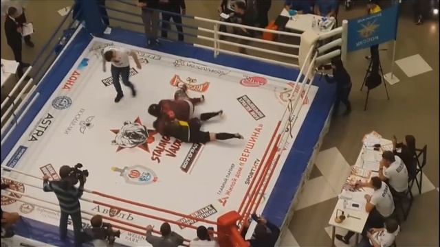 Бои Белых Воротничков (Александр Шишкин) смотреть онлайн