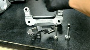 Hyundai Accent 2. Установка увеличенных передних тормозов (256 мм)