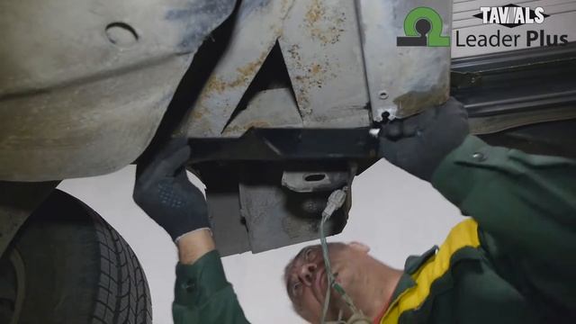 Установка фаркопа Leader N123-A. NISSAN PATROL V (внедорожник), номер кузова (Y61) 1997 - 2010 г.в. смотреть онлайн