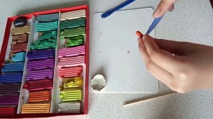 Лепим маленький подносик с овощами