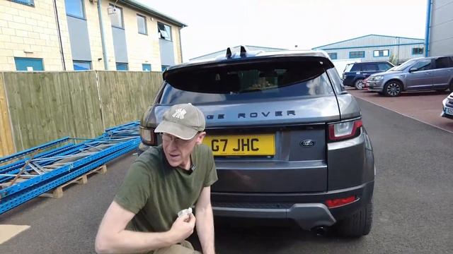 Range Rover Evoque Rear Bumper Diffuser Upgrade смотреть онлайн