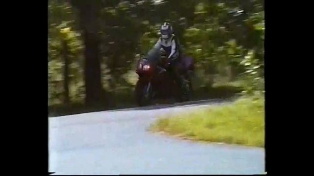 Ride Into The Past | Honda VFR 750