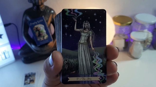 EVERYDAY WITCH TAROT MINI ? Unboxing y Review en Español | Nadia Falak смотреть онлайн