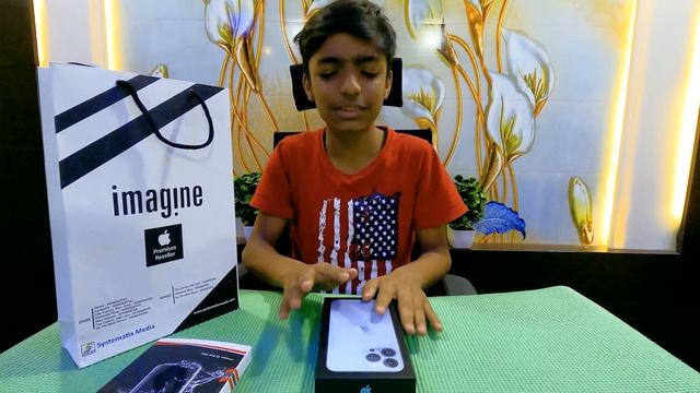 PURCHASING IPHONE 13 PRO MAX || APPLE WATCH SERIES 7 || AIRPODS PRO || QUEST MALL || VLOG-54 смотреть онлайн