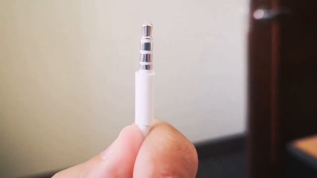 Review : Huawei Earphone AM115 смотреть онлайн