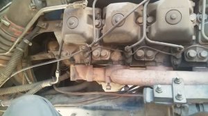 КАМАЗ. Замена прокладки выпускного коллектора и прокладки клапанной крышки.