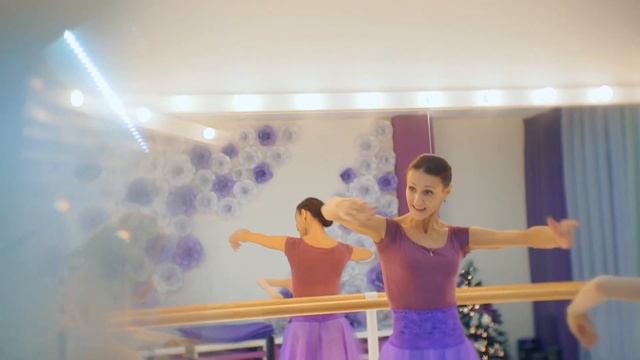 Балет цвета Lil?Лапицкая Мария Валерьевна,преподаватель старших групп?♀️ смотреть онлайн