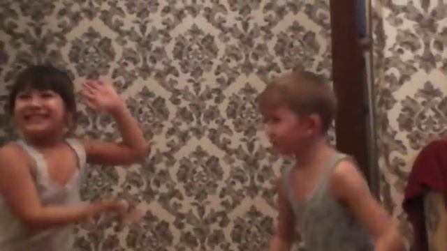 Детки отжигают смотреть онлайн