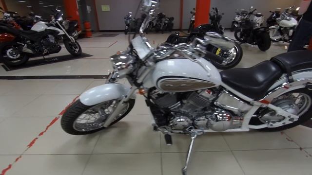 Мотоцикл YAMAHA XVS400 DRAGSTAR Арт S54842 Мотосалон Мегамото смотреть онлайн