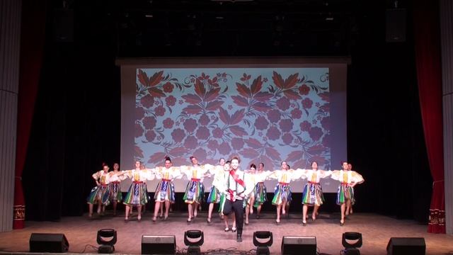 шуточный танец Молдавская свадьба смотреть онлайн