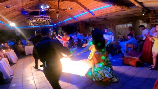 День рождения Дениса/цыгане танцуют смотреть онлайн