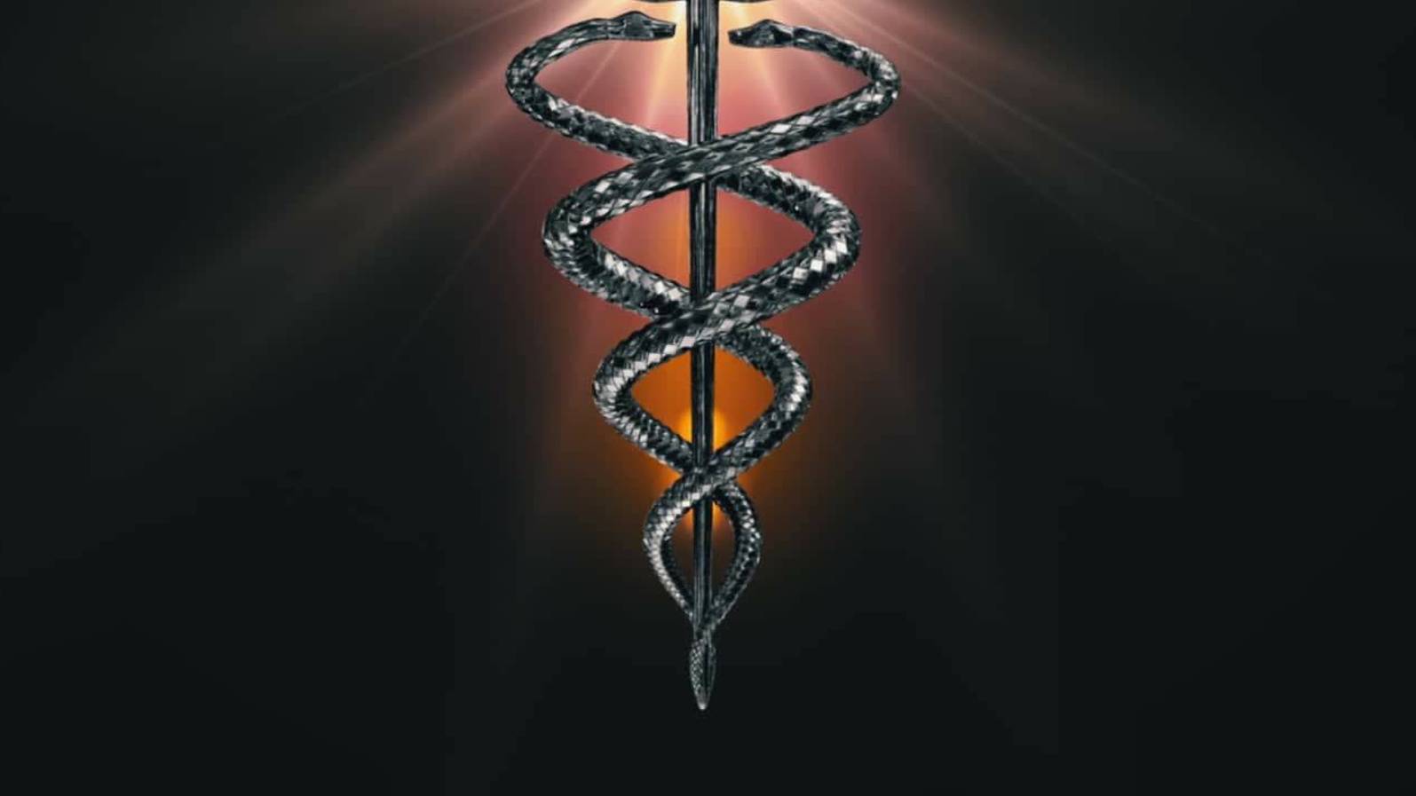 Символы со змеями вряд ли несут добро