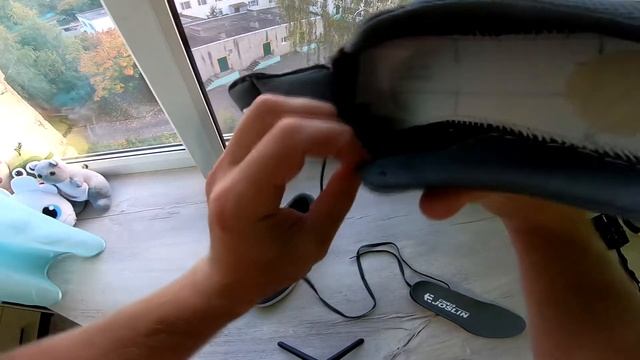 Распаковка кроссовок для скейтбординга Etnies Marana смотреть онлайн