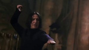 Северус Снейп говорит Экспеллиармус (5 минут)