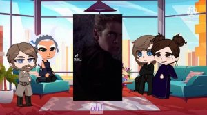 Star Wars (RoTS) reacts to Anakin / Vader