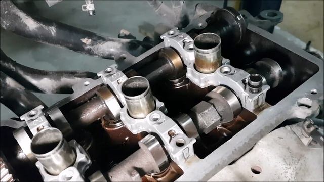 Daihatsu Cuore. Замена актуатора и установка ремня ГРМ смотреть онлайн