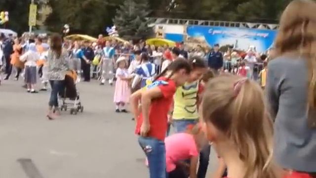 Один день из жизни города Сызрань ( флешмоб день города) смотреть онлайн