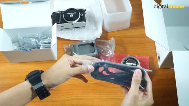 Unbox Olympus E-PL9 смотреть онлайн