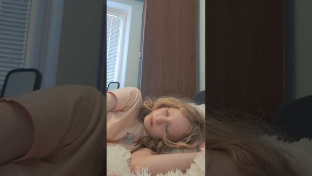 ВЕЩИЙ СОН! Призрак дедушки преследует меня!!! смотреть онлайн