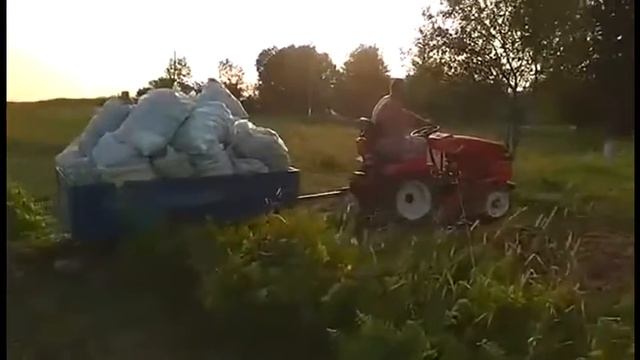 Мини-трактор Кентавр Т-15 (Toyokawa) с прицепом (kronos5.by/kronos5.ru) смотреть онлайн