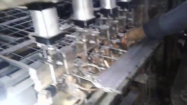 Сетка для бетонных колец. Станок для сварной сетки.