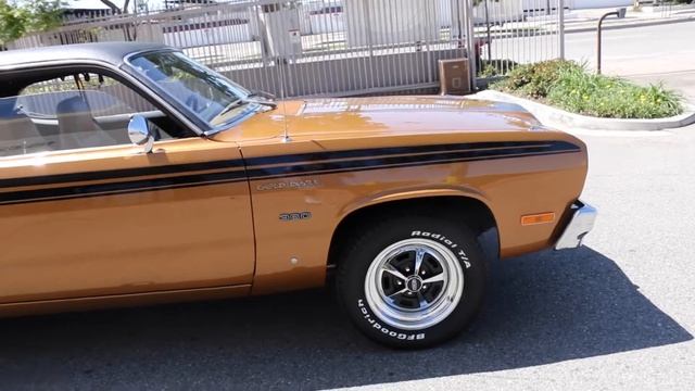 1973 Plymouth Gold Duster Restored! смотреть онлайн