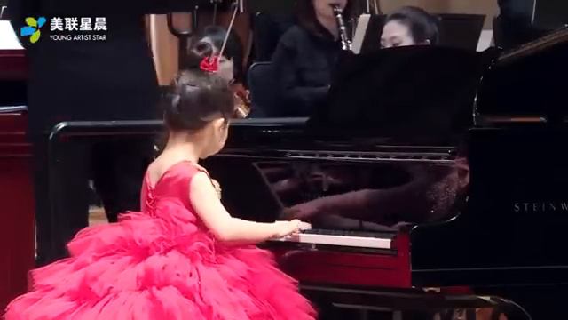 Haydn Sonata in C Major смотреть онлайн