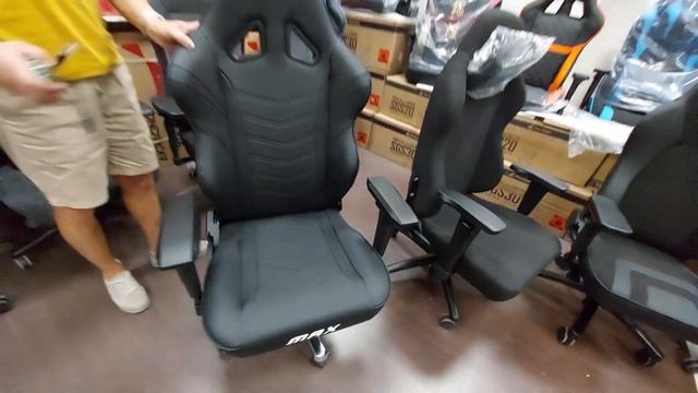Плоская сидушка.| Noblechairs HERO AKRacing Max OPAL OBSIDIAN | Рейтинг лучших кресел для 110 кг смотреть онлайн