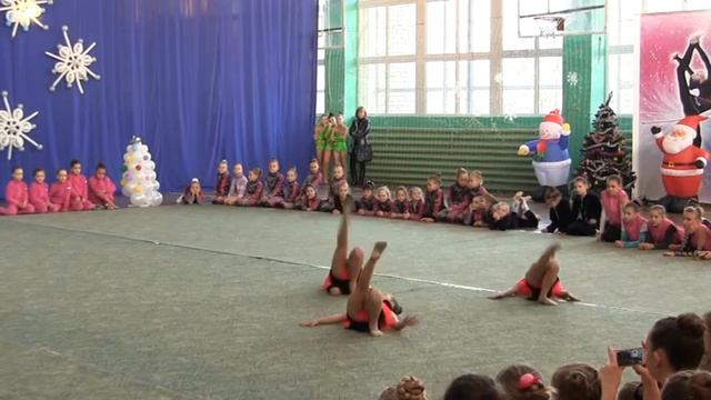 Показательные выступления 1 смотреть онлайн