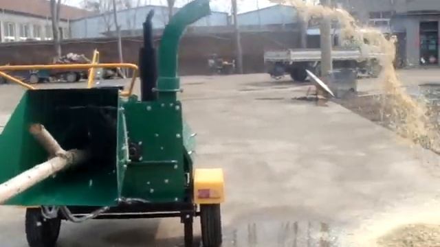 Дробилка древесины дизельная 40 л.с. смотреть онлайн