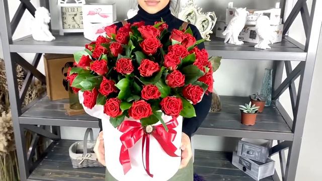 Цилиндр из 51 розы «Эль-Торро» смотреть онлайн