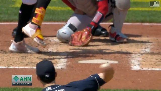 122.4 mph hit?!?!? Oneil Cruz SMASHES hardest hit of Statcast era!!! смотреть онлайн