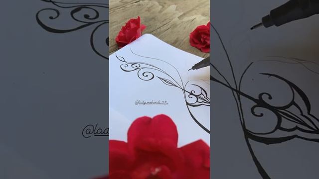 Процесс рисования Мехенди. Захотелось выложить хотя б частичку этой красоты для вас⚜️ смотреть онлайн