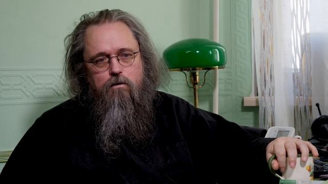 О коррупции, будущем церкви и слезах русских баб. Андрей Кураев