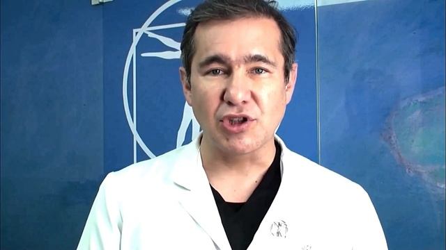 ¿Cómo se hace un Mini lifting facial en cirugía plástica? - Dr. Jorge Espinosa смотреть онлайн