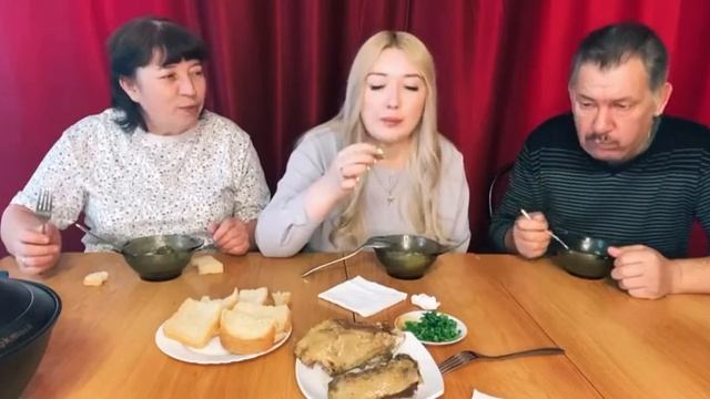 МУКБАНГ | суп рассольник | MUKBANG Pickle Soup