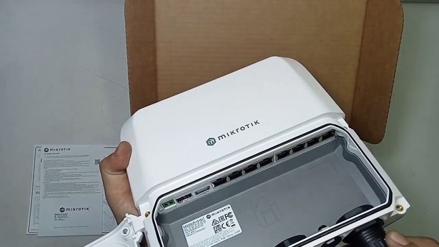 UNBOXING MikroTik RB5009UPr+S+OUT By NeXTGENiT смотреть онлайн