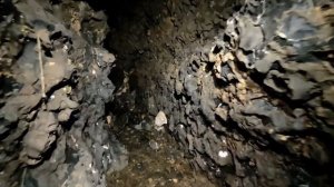 白色烟雾不断上冒，地狱之门有多深？