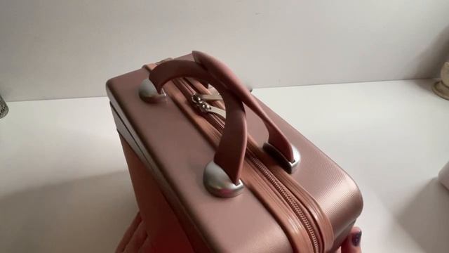 UNBOXING: Dinged up diamond painting storage with a resolution 🤨 смотреть онлайн