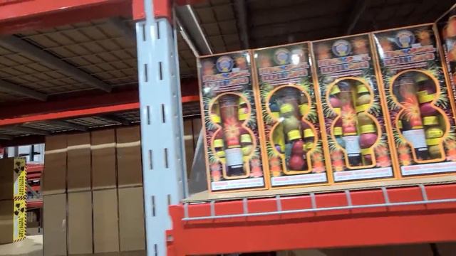 Artillery shells part 2 at the Fireworks Superstore! смотреть онлайн