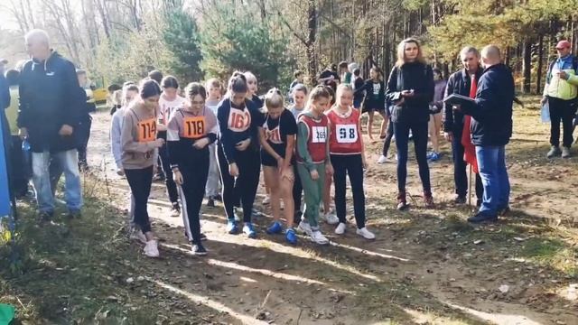 Осенний легкоатлетический кросс в Мазурино. ГУО"Суйковская базовая школа Витебского района" смотреть онлайн