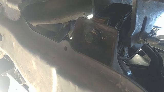 2005 Hyundai Elantra motor and transmission mounts смотреть онлайн