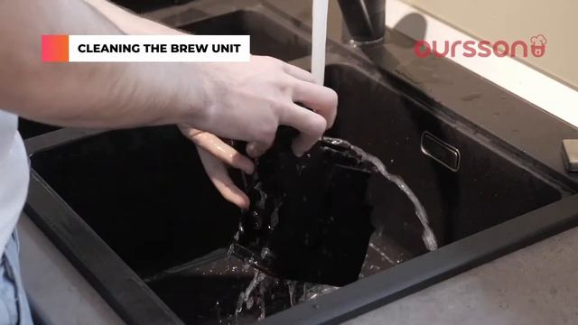 Oursson Automatic Coffee Machine AM6250/RD: Full Descaling And Cleaning Brew Unit