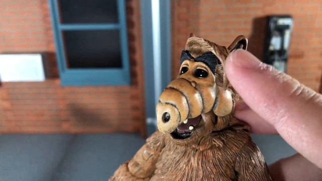 NECA Ultimate ALF Review смотреть онлайн