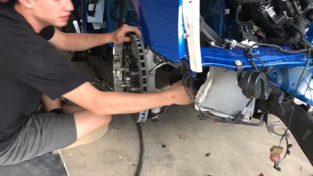 Rebuilding A Wrecked 2018 Camaro ZL1 Part 2 смотреть онлайн