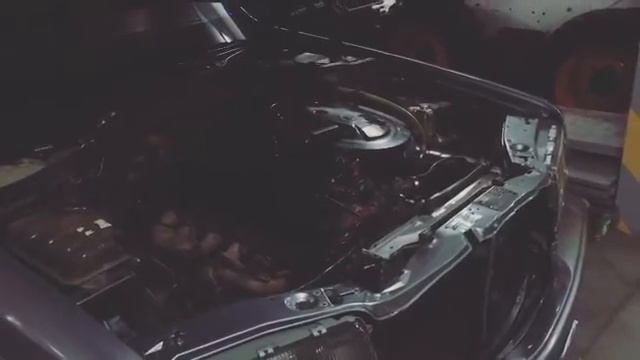 Заводим Мерседес-Бенц W126 SE300 M103 смотреть онлайн