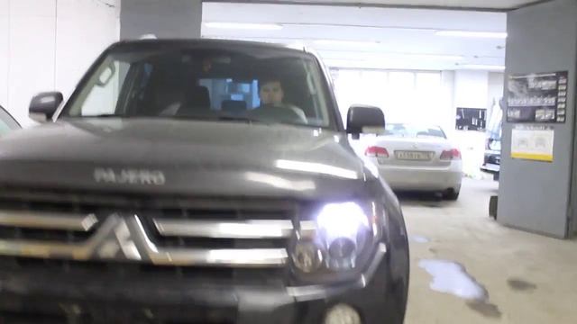 Mitsubishi Pajero IV замена линз на HELLA INTEMO+ покраска маски смотреть онлайн