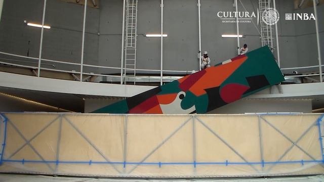 Traslado del mural "Los danzantes" de Carlos Mérida a la Plaza Manacar смотреть онлайн