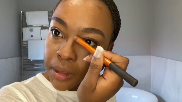 Do my makeup with me: My Go-to Drugstore Makeup look смотреть онлайн